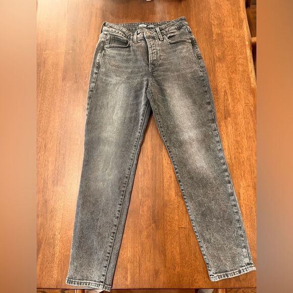 Old Navy High-Waisted Button-Fly Straight Black-Wash Jeans Sz 6 Relaxed 28" - Picture 7 of 7